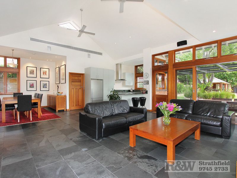 30 ABBOTSFORD ROAD, HOMEBUSH NSW 2140, Image 2