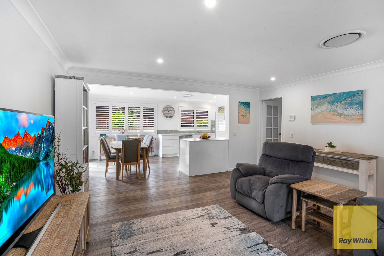 2/487 Ocean Beach Road, Umina Beach NSW 2257, Image 2