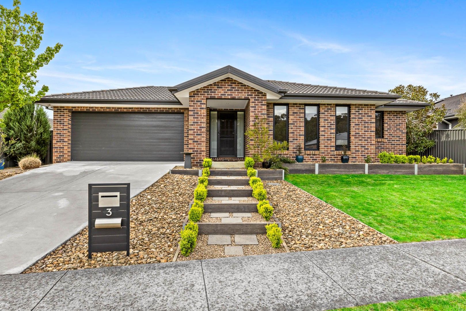 3 Greenhaven Court, Mount Clear VIC 3350, Image 0