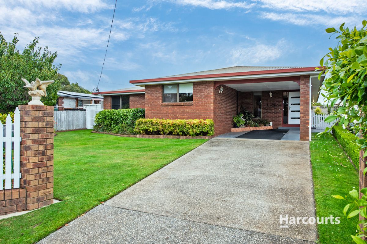 32 Pineleigh Street, Penguin TAS 7316, Image 1