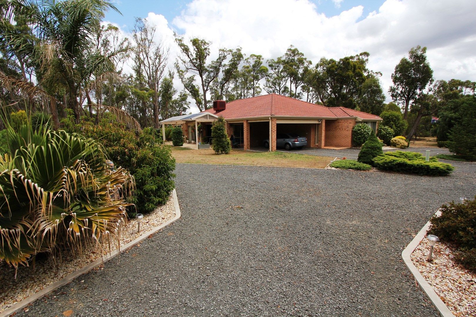 140 Grevillea Drive, Enfield VIC 3352, Image 0