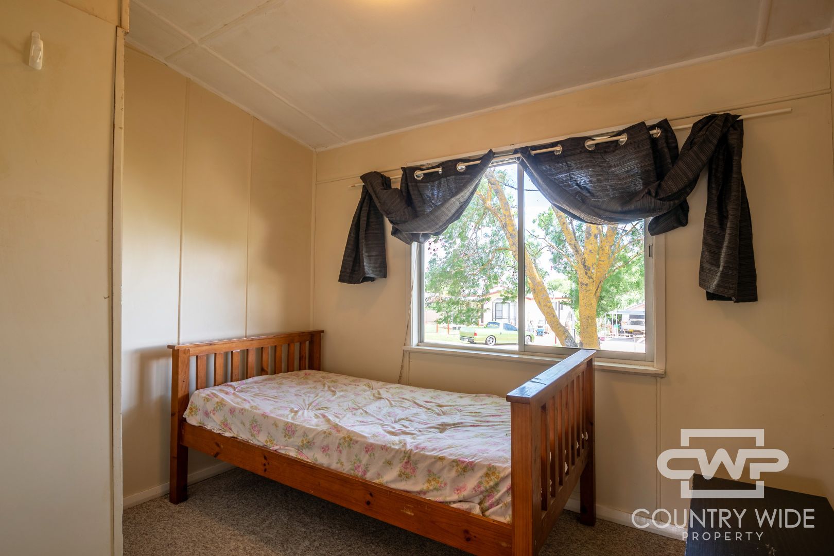 Unit 2/15 Balblair Street, Guyra NSW 2365 Apartment For Rent Domain