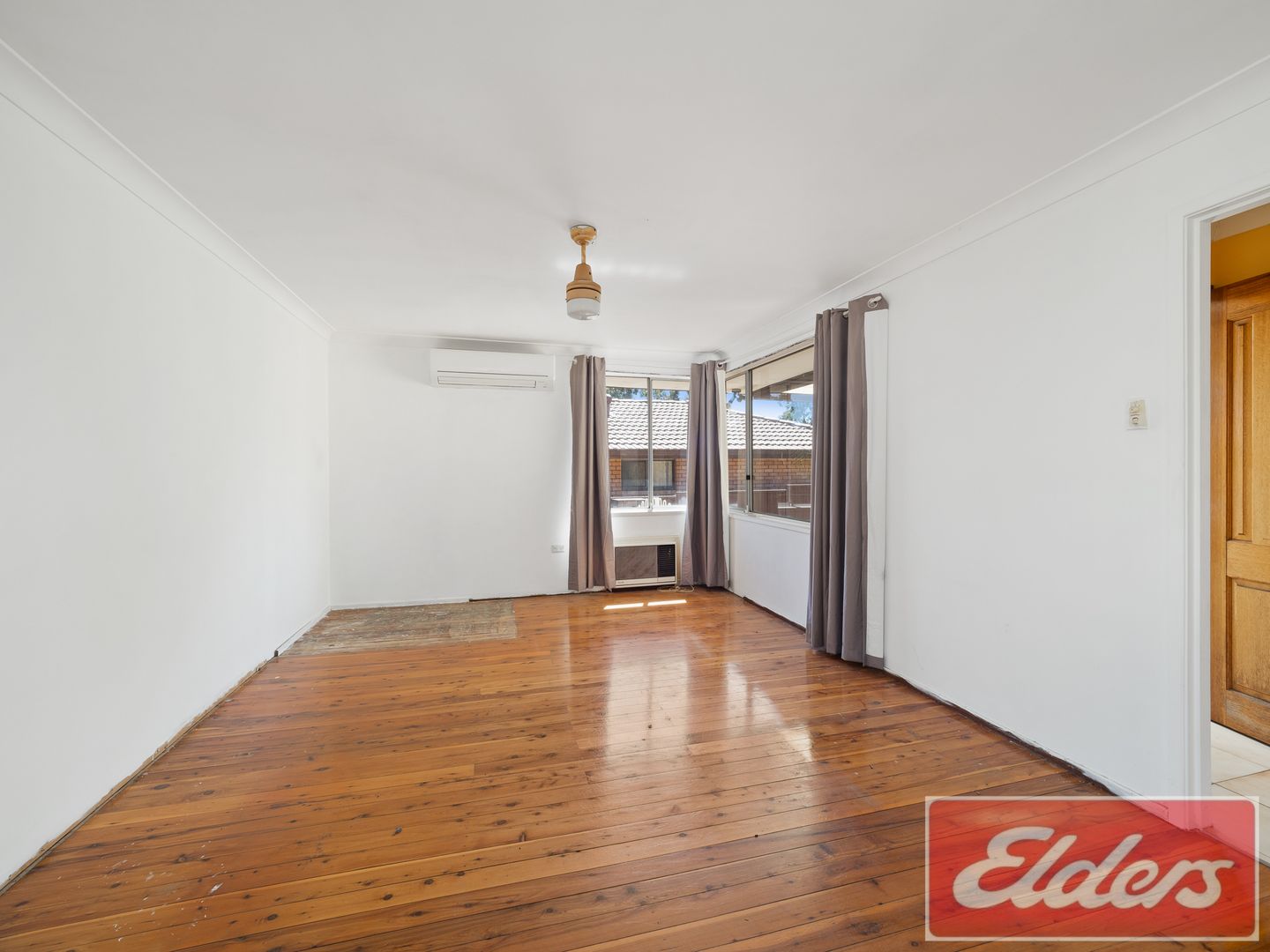 21 Falmouth Road, Quakers Hill NSW 2763, Image 1
