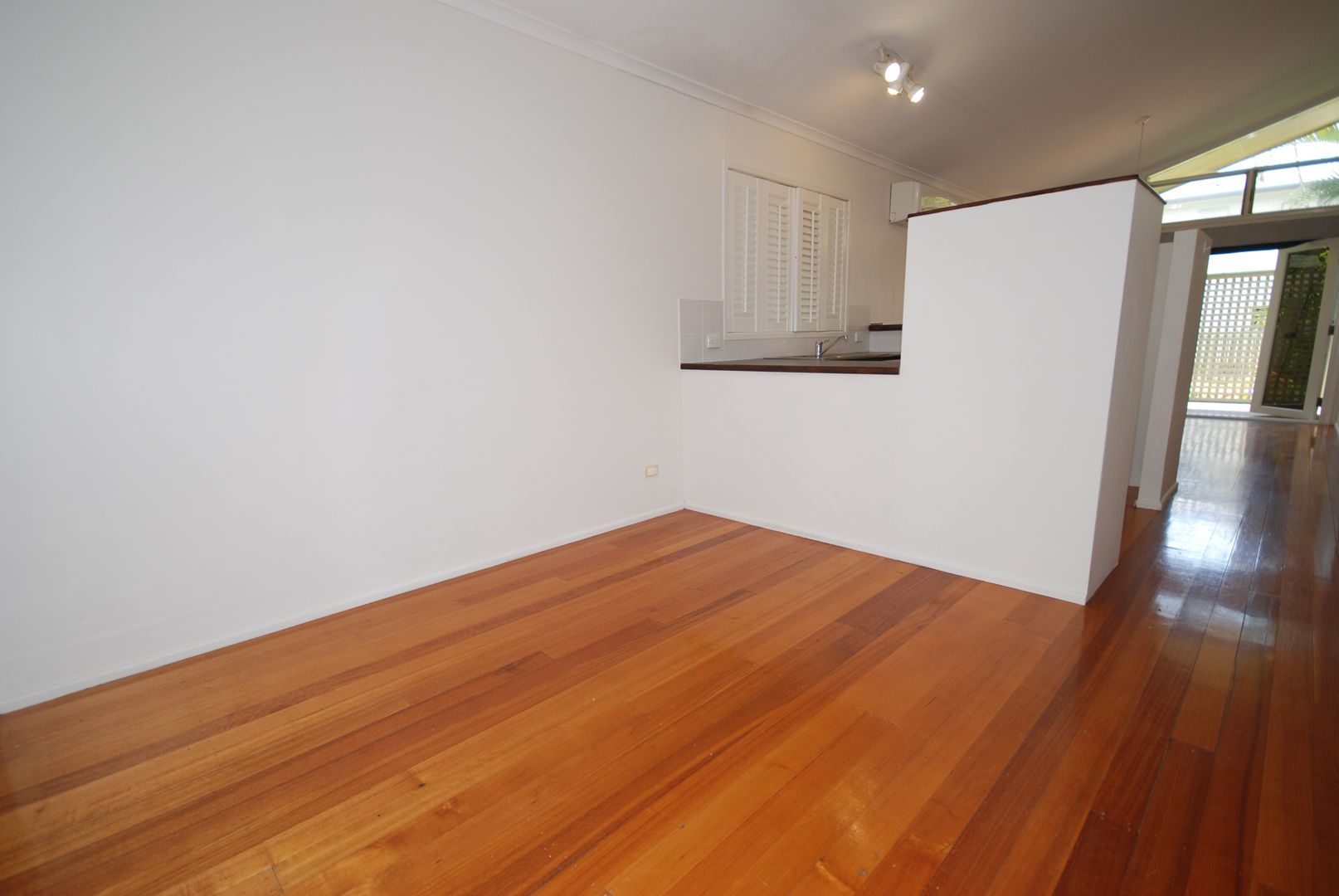 2/14 Almond Street, Northgate QLD 4013, Image 1