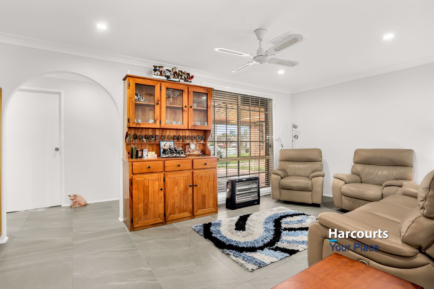 10 Becke Court, Glenmore Park NSW 2745, Image 2