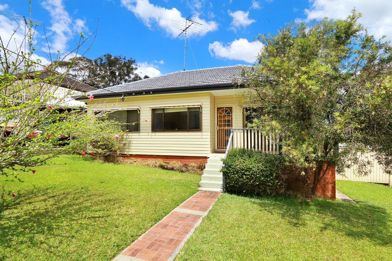 43 Yvonne Street, Seven Hills NSW 2147 House For Rent Domain