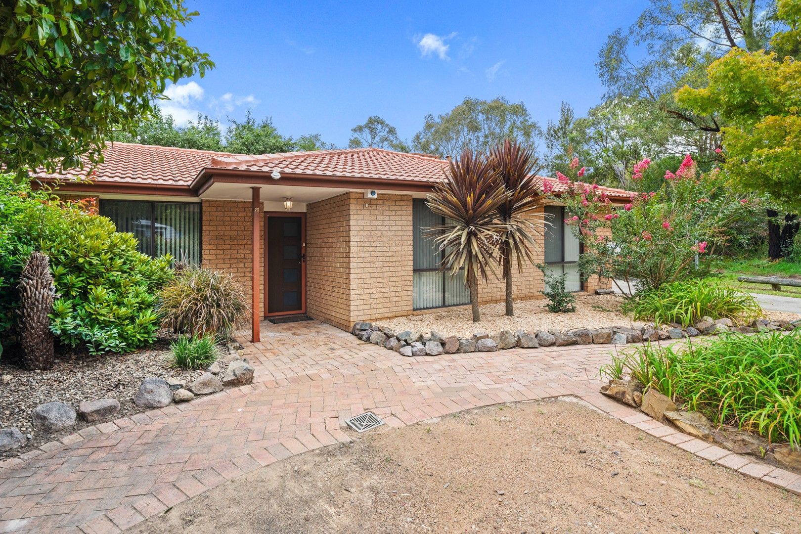 23 Southern Close, Chisholm ACT 2905, Image 0