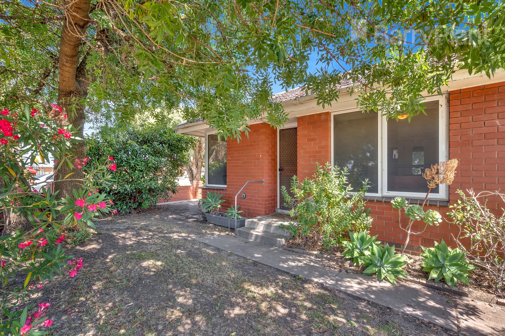 2/66 Dundee Street, Reservoir VIC 3073, Image 1