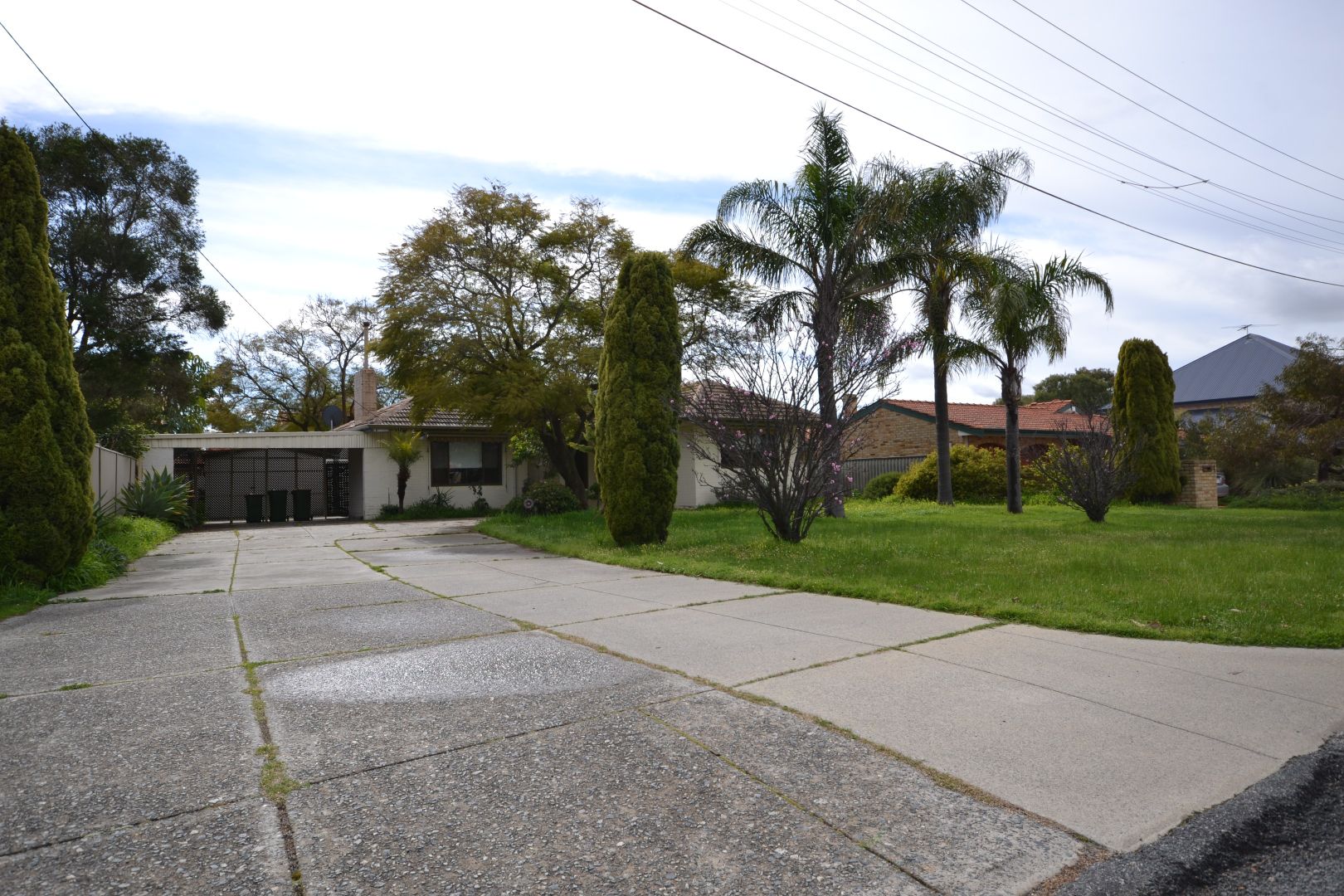 3 Shaw Close, Brentwood WA 6153 House For Rent 600 Domain