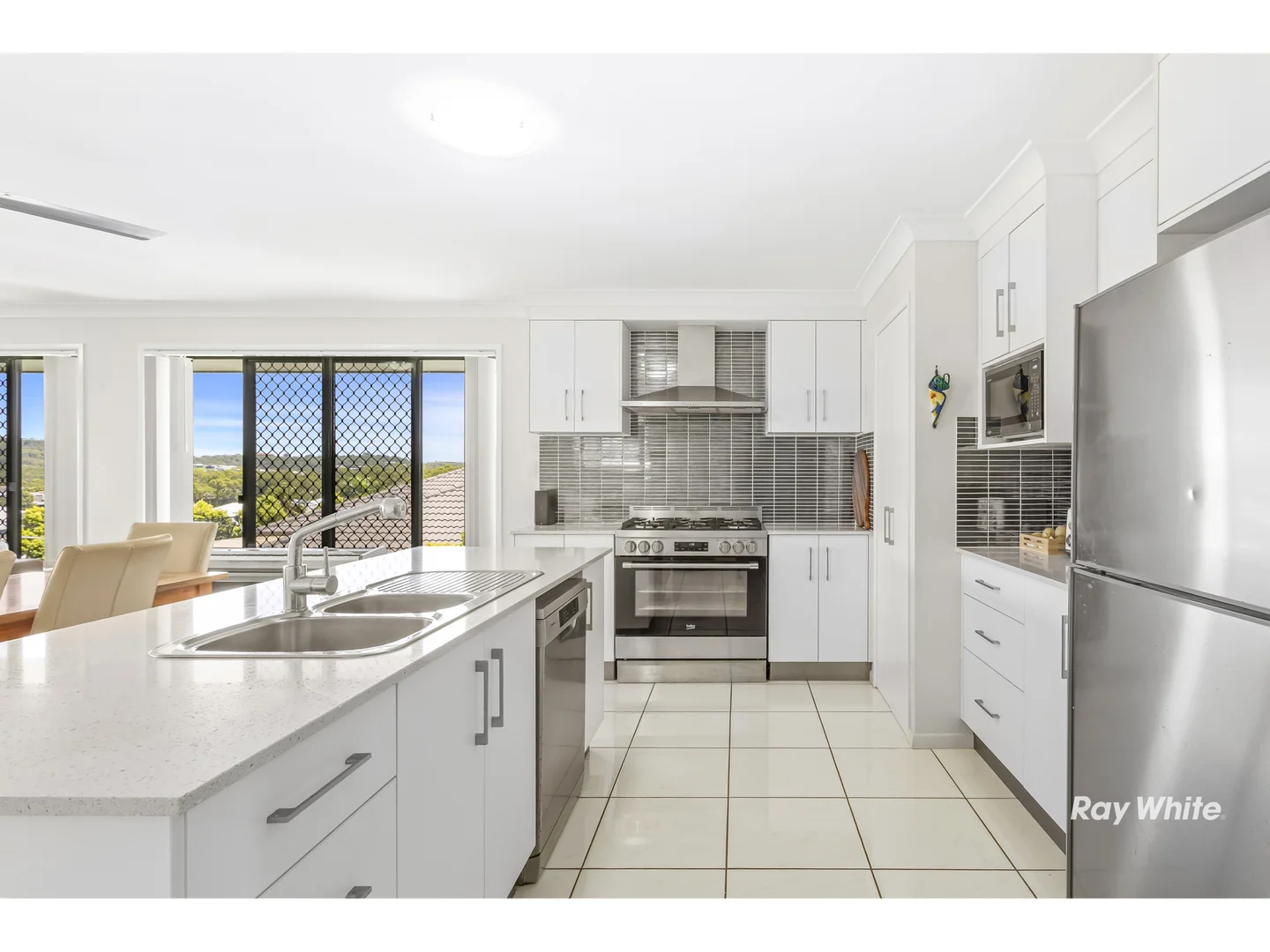 Additional image 5 of 14 Eucalyptus Avenue, Lammermoor QLD 4703