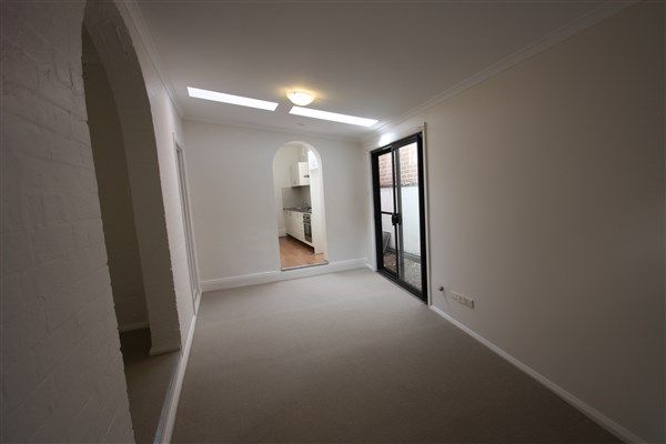 2 bedrooms Apartment / Unit / Flat in 2/9 Rose Street CHIPPENDALE NSW, 2008