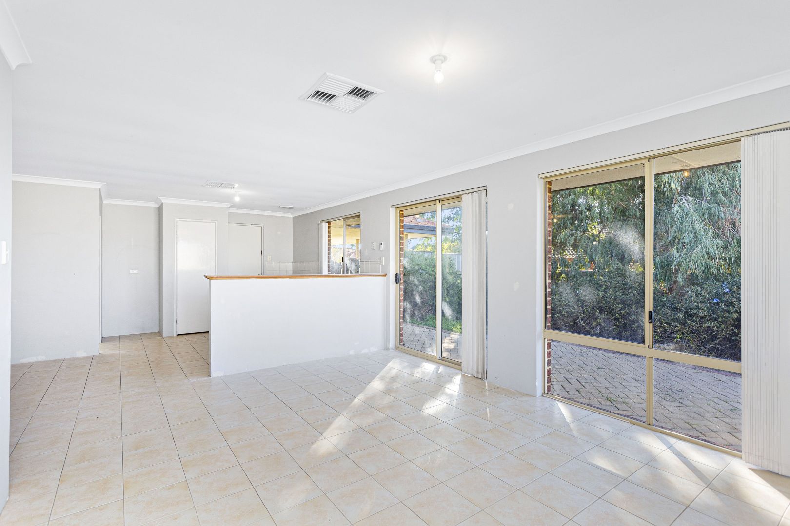 18 Gardiner Heights,, Kinross WA 6028, Image 2