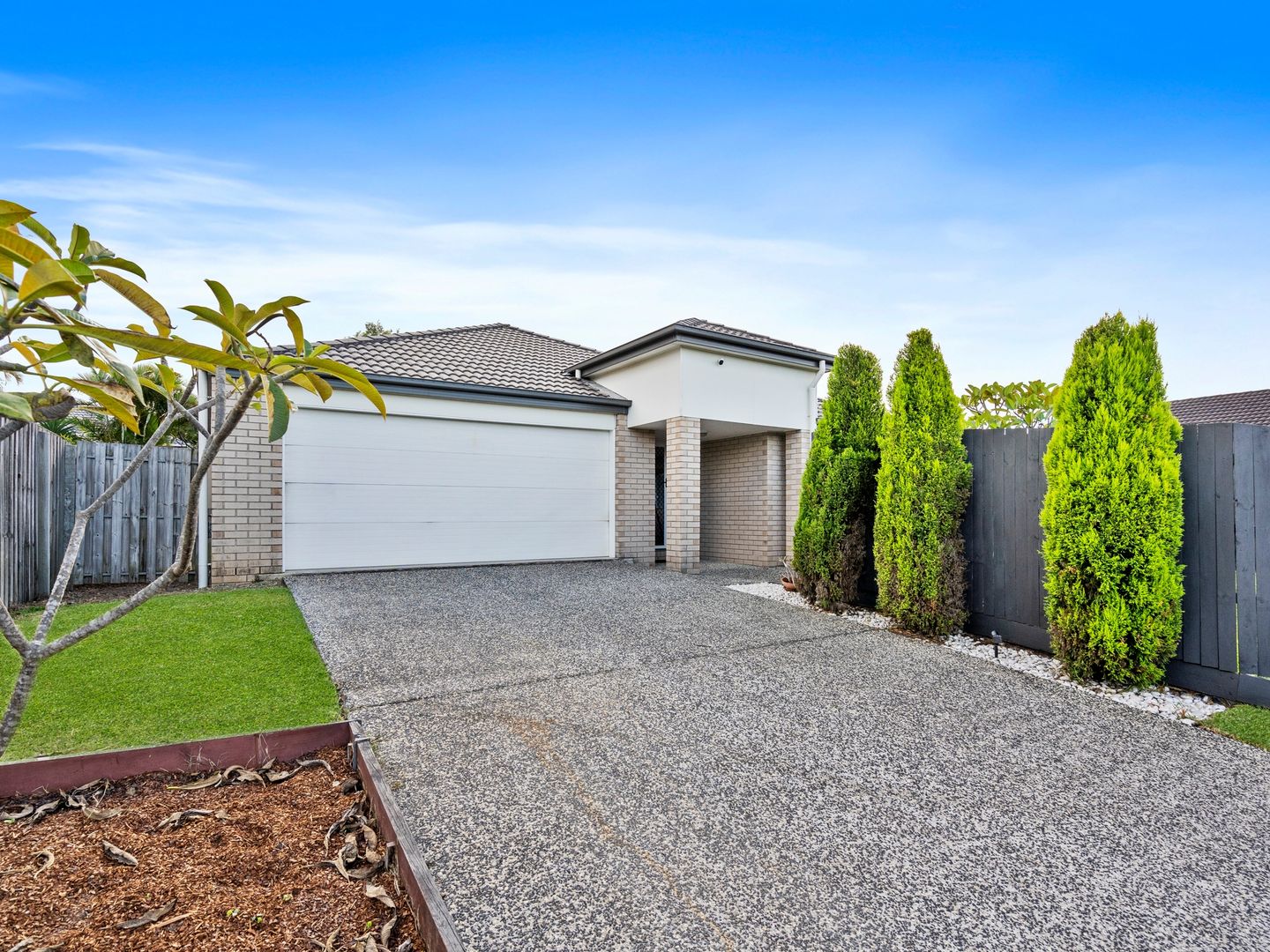 7 Brighton Court, Wakerley QLD 4154, Image 1