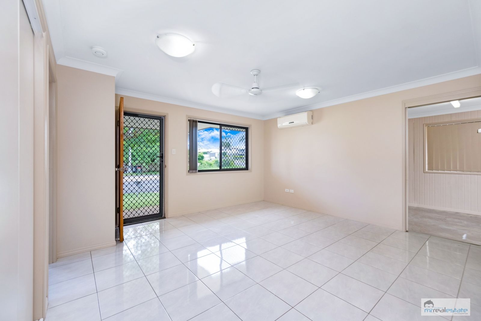 158 Dean Street, Berserker QLD 4701, Image 2