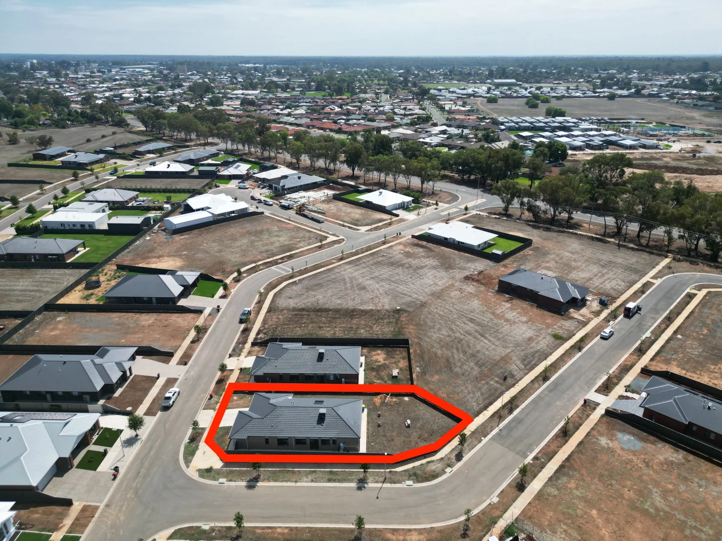 Additional image 14 of 1 Anjou Circuit, Cobram VIC 3644