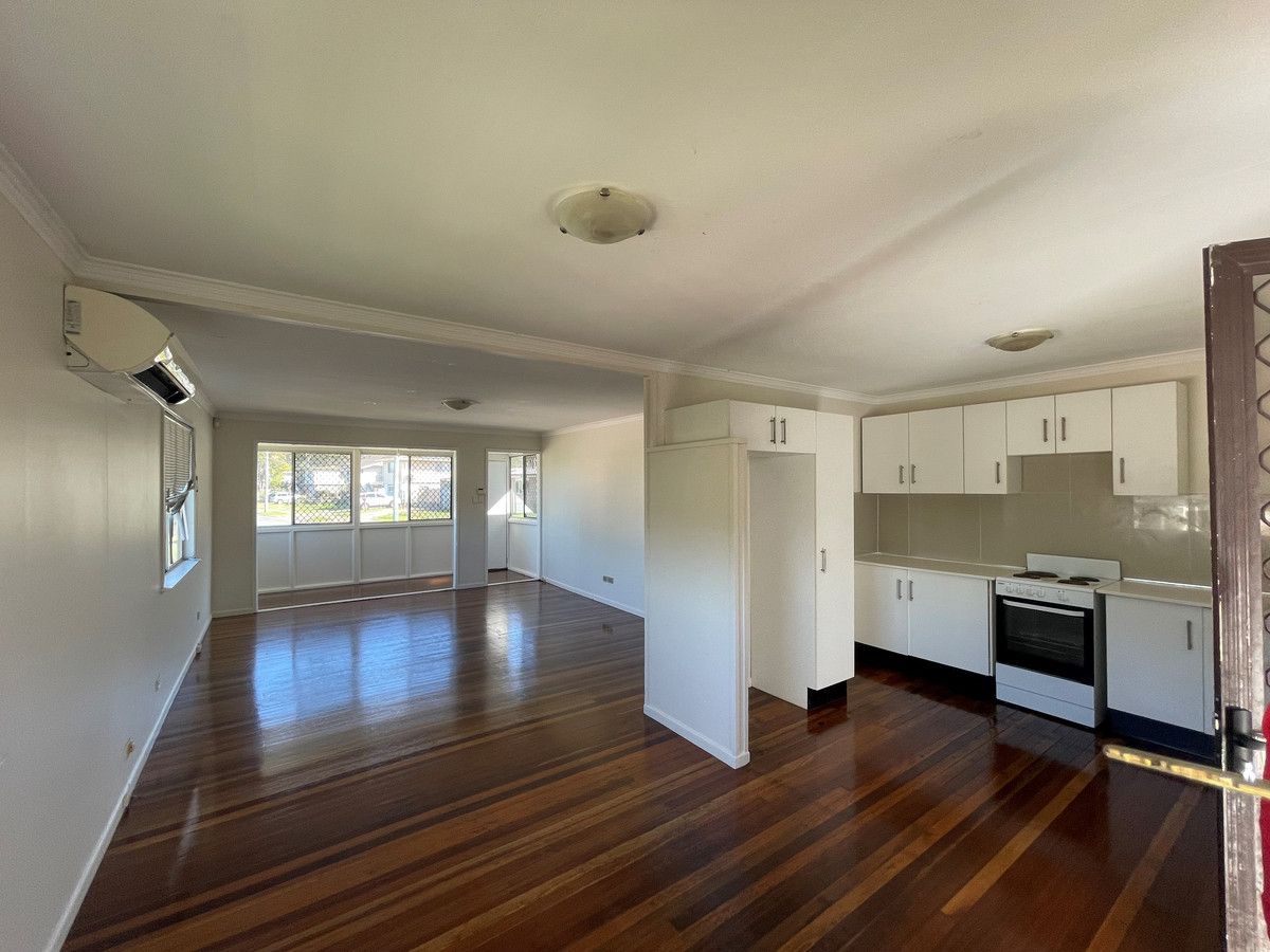 5 bedrooms House in 22 Brownhill Street LOGAN CENTRAL QLD, 4114