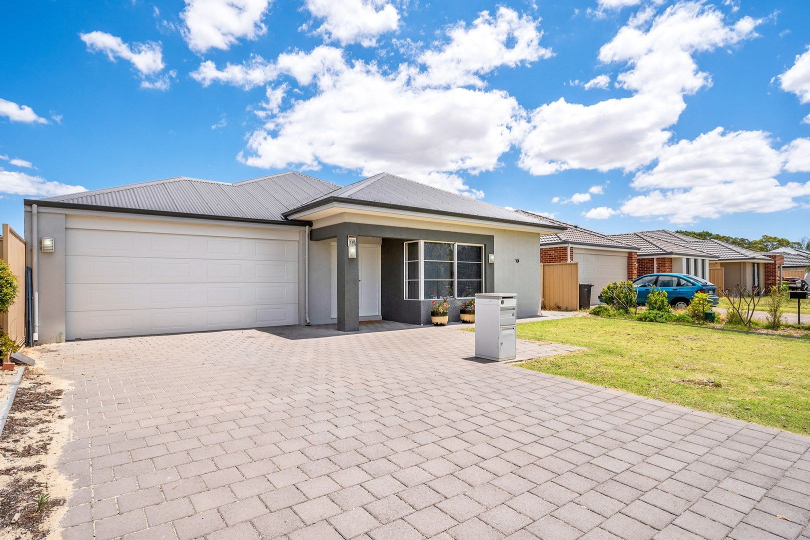 10 Burabur Street, Gosnells WA 6110, Image 0