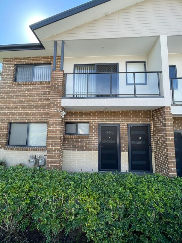 2 bedrooms Apartment / Unit / Flat in 9/26-28 Third Avenue MACQUARIE FIELDS NSW, 2564