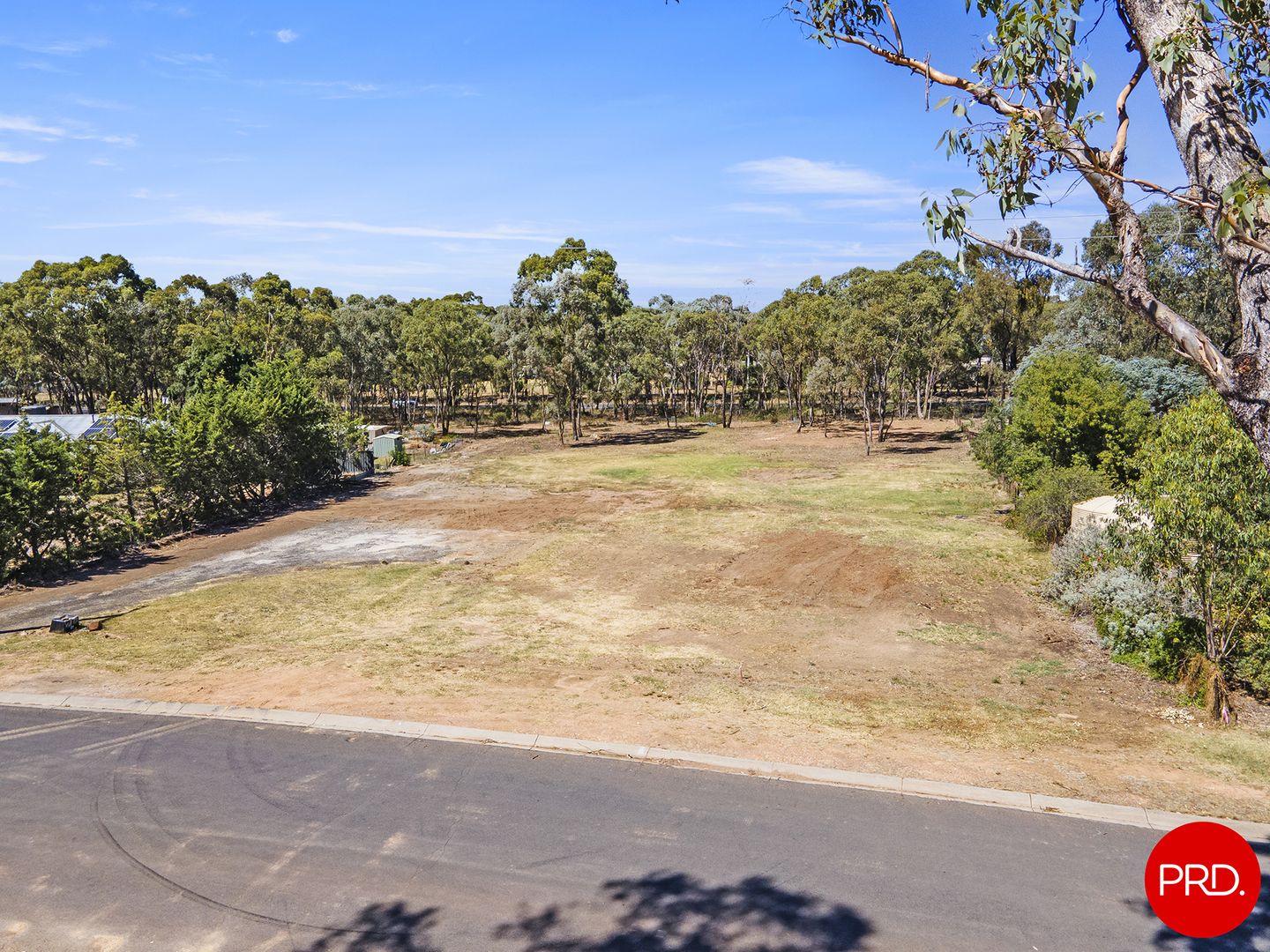 9 Higgins Hill Drive, Maiden Gully VIC 3551, Image 2