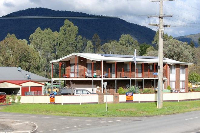 Picture of 2 South Crescent, EILDON VIC 3713