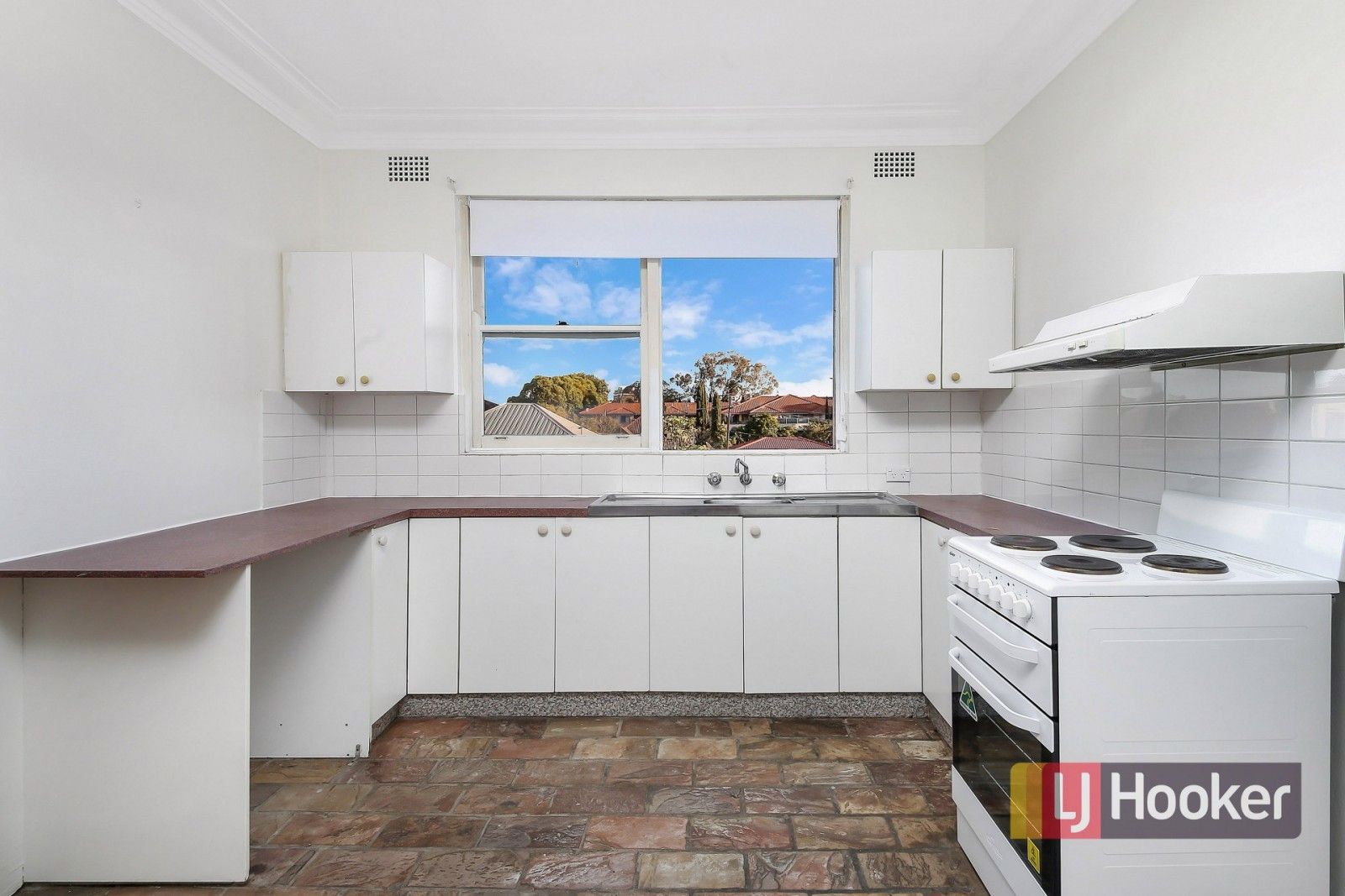 8/61 Macquarie Rd, Auburn NSW 2144, Image 2