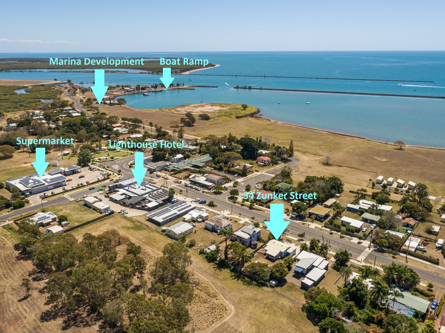 54 Zunker Street, Burnett Heads QLD 4670, Image 1