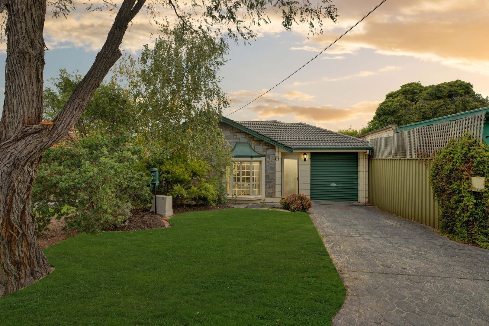 16B Balmoral Avenue, Magil Property History & Address Research Domain