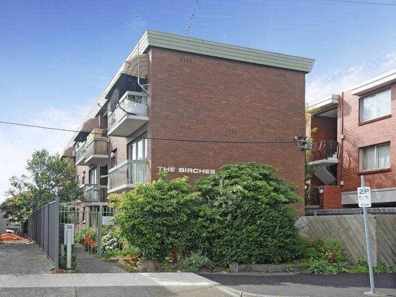 2/35 Staley Street, Brunswick VIC 3056 Apartment For Rent Domain