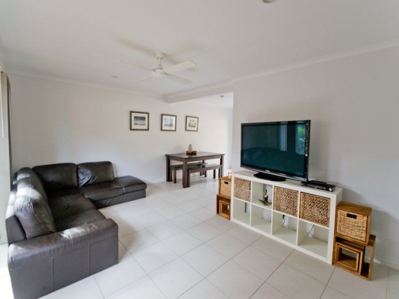 4/16 Beach Street, YAMBA NSW 2464, Image 1