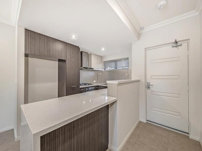 2 bedrooms Apartment / Unit / Flat in 2/237 Roberts Street JOONDANNA WA, 6060