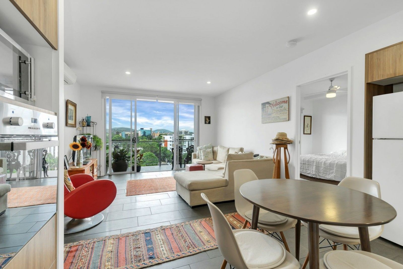 ID21121394/16 Beesley Street, West End QLD 4101 Apartment For Rent