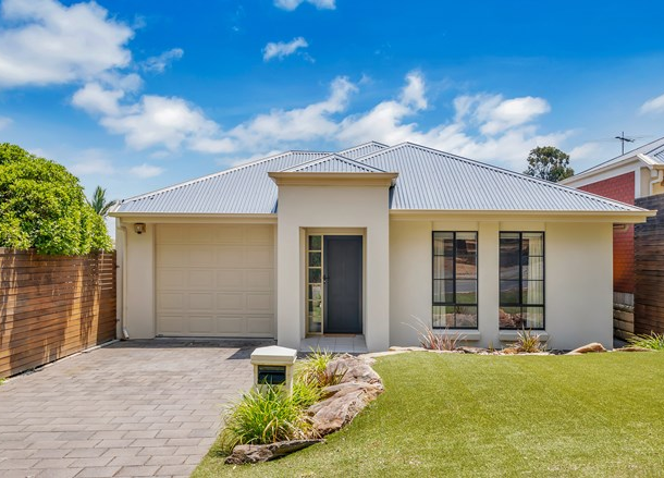 39 Pine Drive, Aberfoyle Park SA 5159