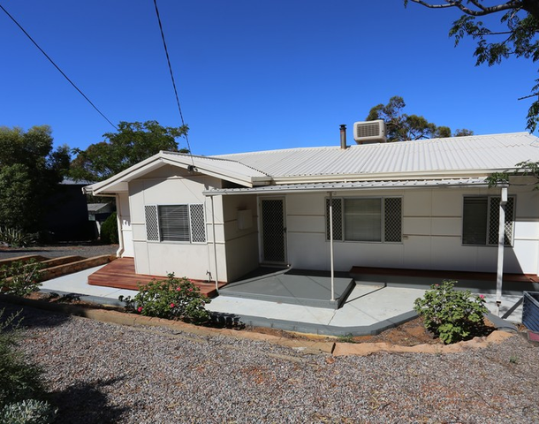 6 Sandalwood Lane, Kambalda East WA 6442