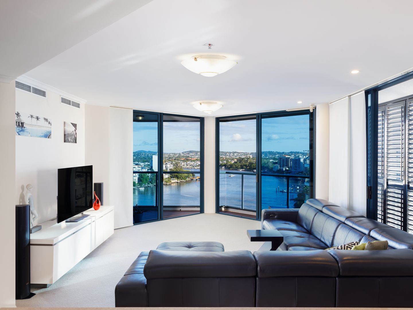 73/2 Goodwin Street, Kangaroo Point QLD 4169, Image 1