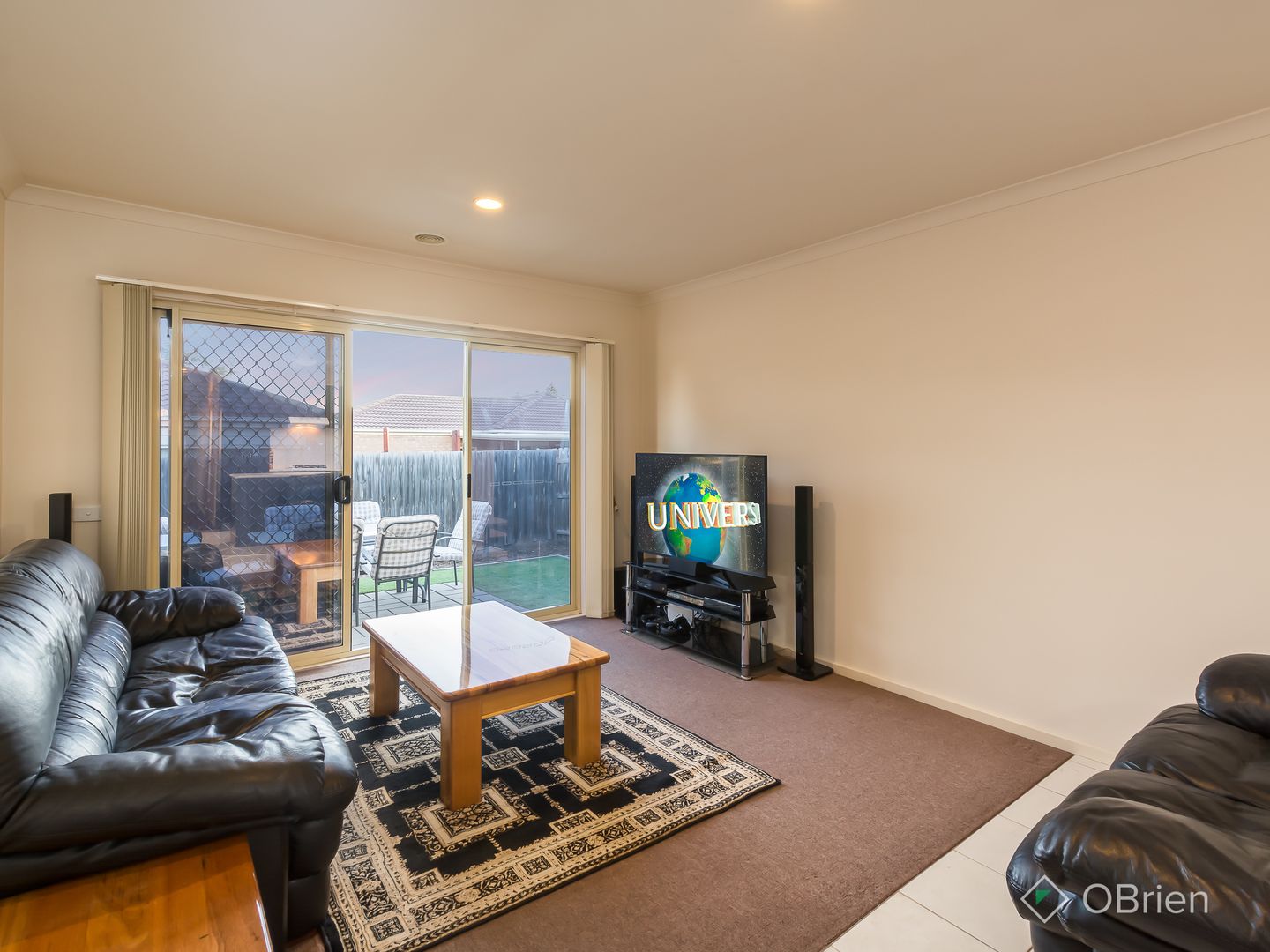 31 Tintern Loop, Hillside VIC 3037, Image 2