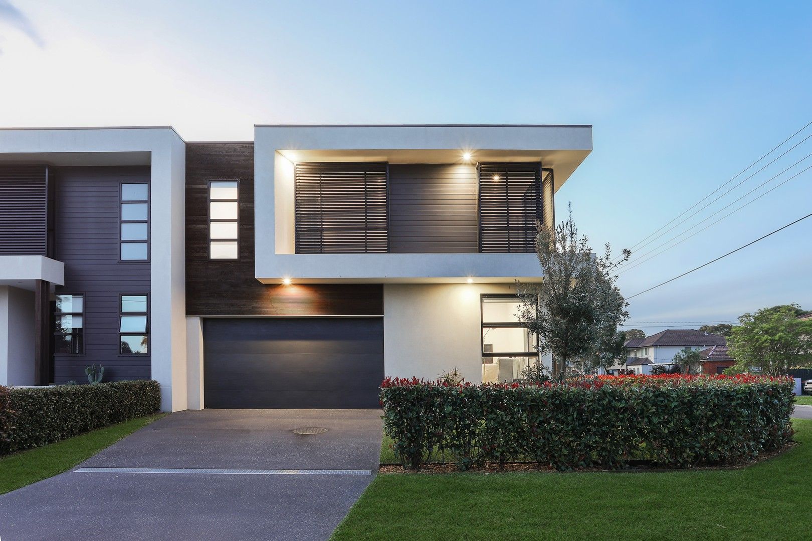 4 bedrooms House in 9A Yathong Road CARINGBAH NSW, 2229