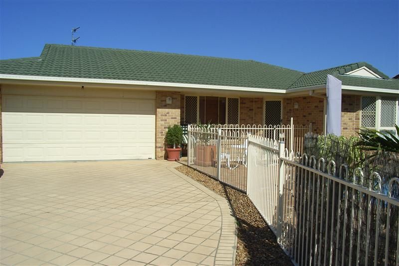 82 Lochlomond Drive, Banora Point Property History & Address Research