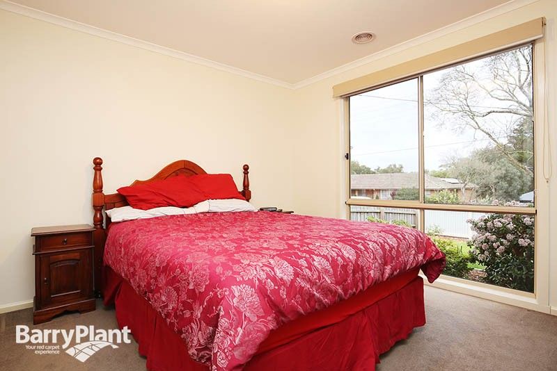 16a Glen View Road, Mount Evelyn VIC 3796, Image 2