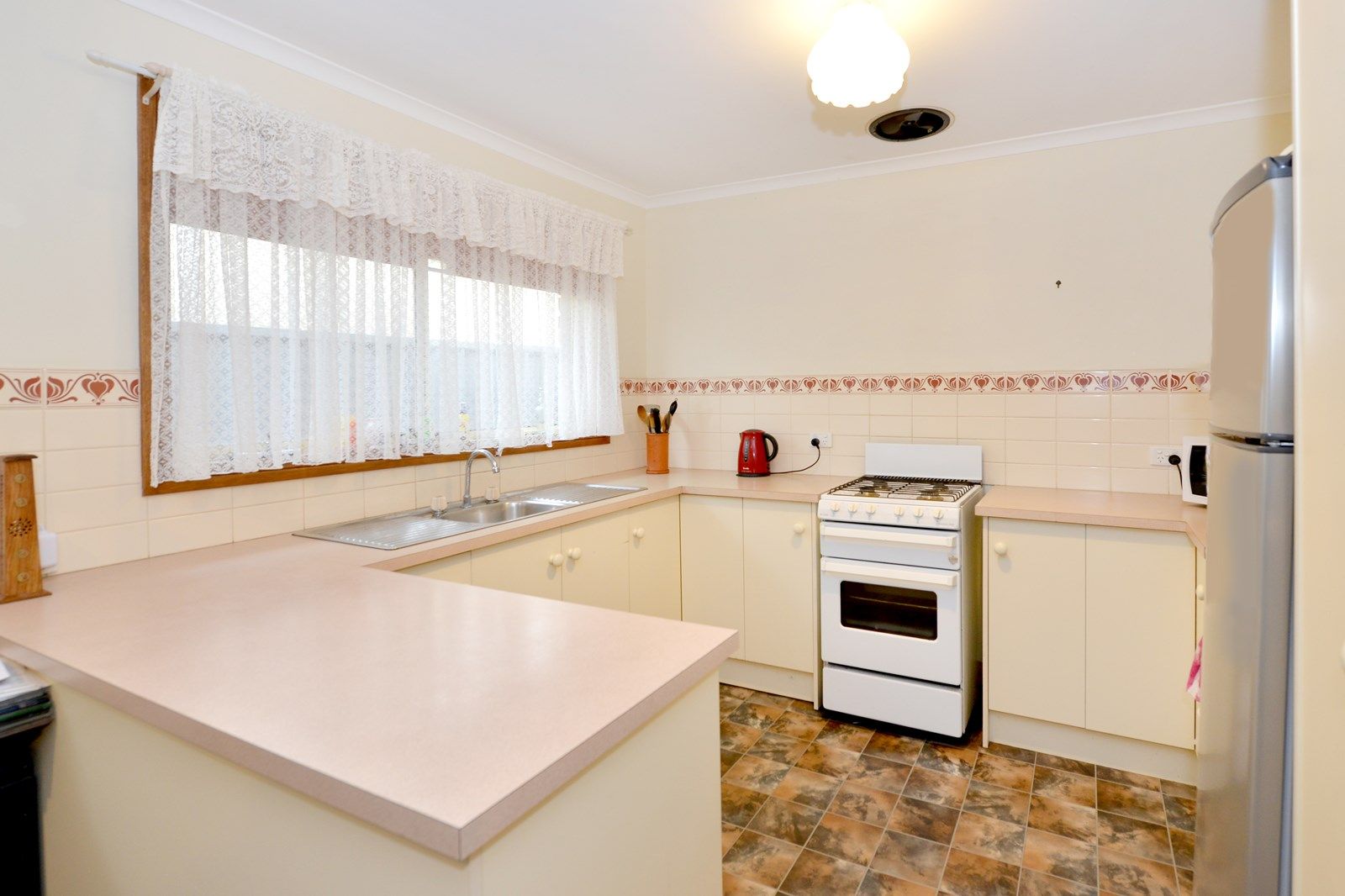 3B Livermead Way, Moana SA 5169, Image 1