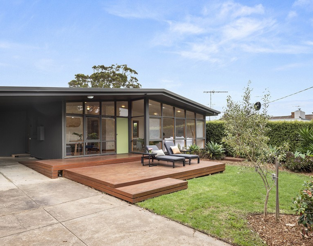 6 Simpson Street, Point Lonsdale VIC 3225