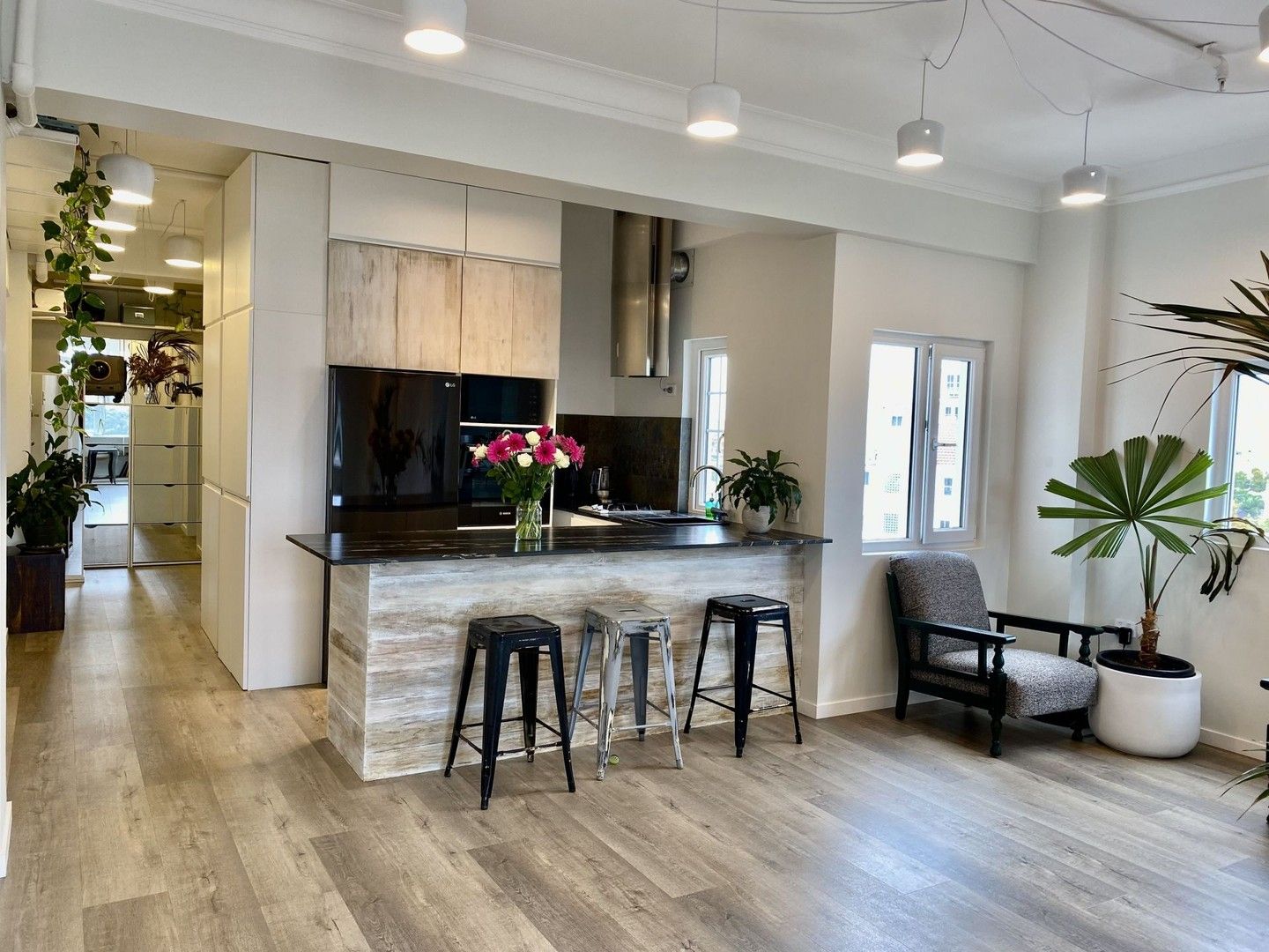 2 bedrooms Apartment / Unit / Flat in 28/57 Darlinghurst Road POTTS POINT NSW, 2011