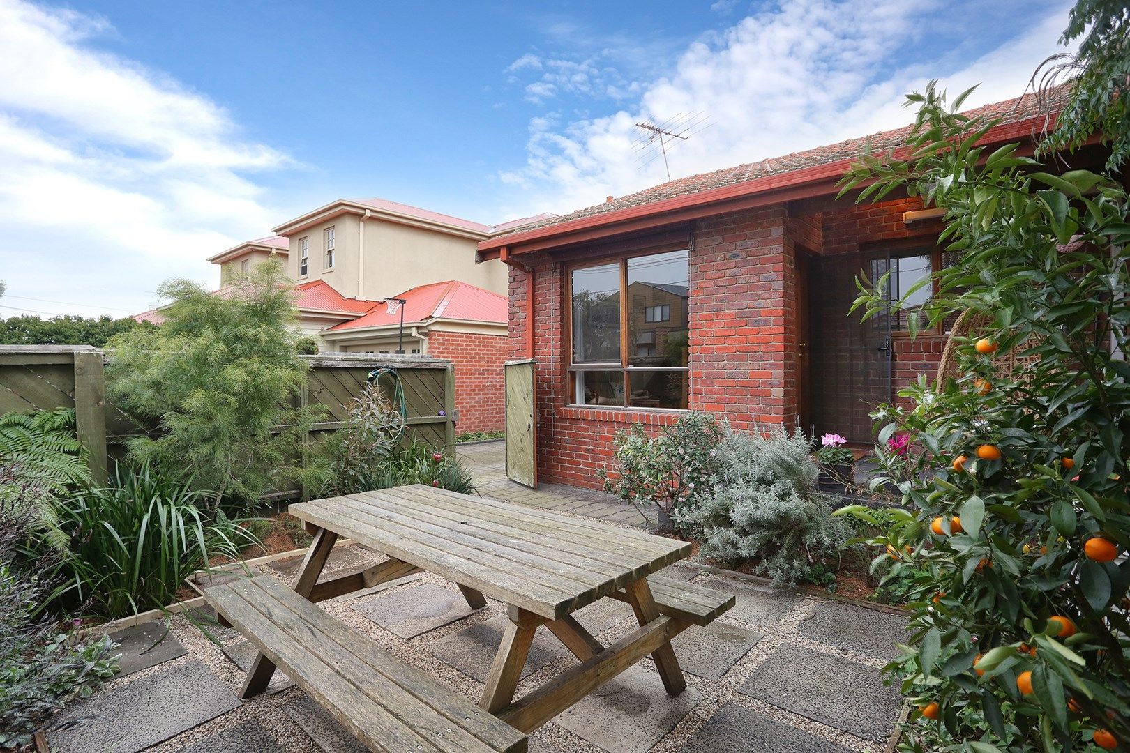 2/21 Queen Street, Coburg VIC 3058, Image 0