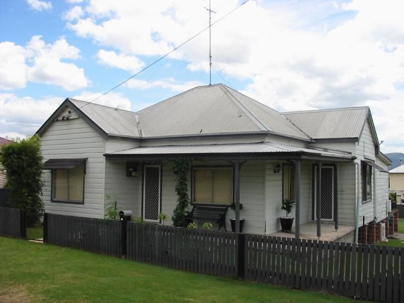 17 Gallagher Street, Cessnock Property History & Address Research