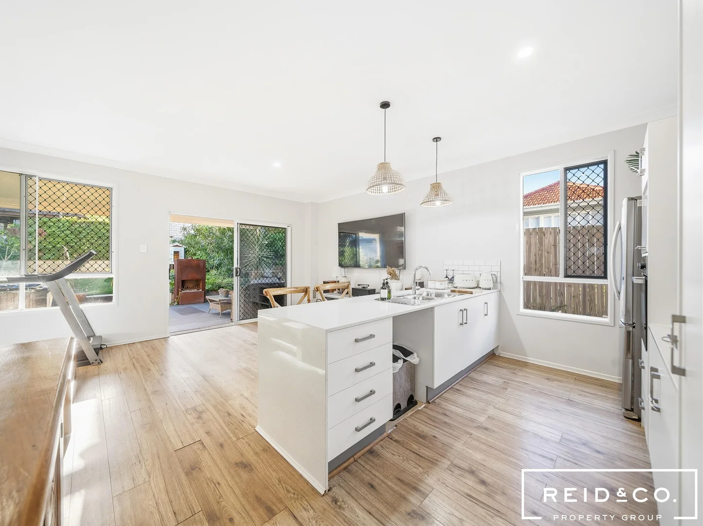 Additional image 11 of 7 Whytecliffe Parade, Woody Point QLD 4019