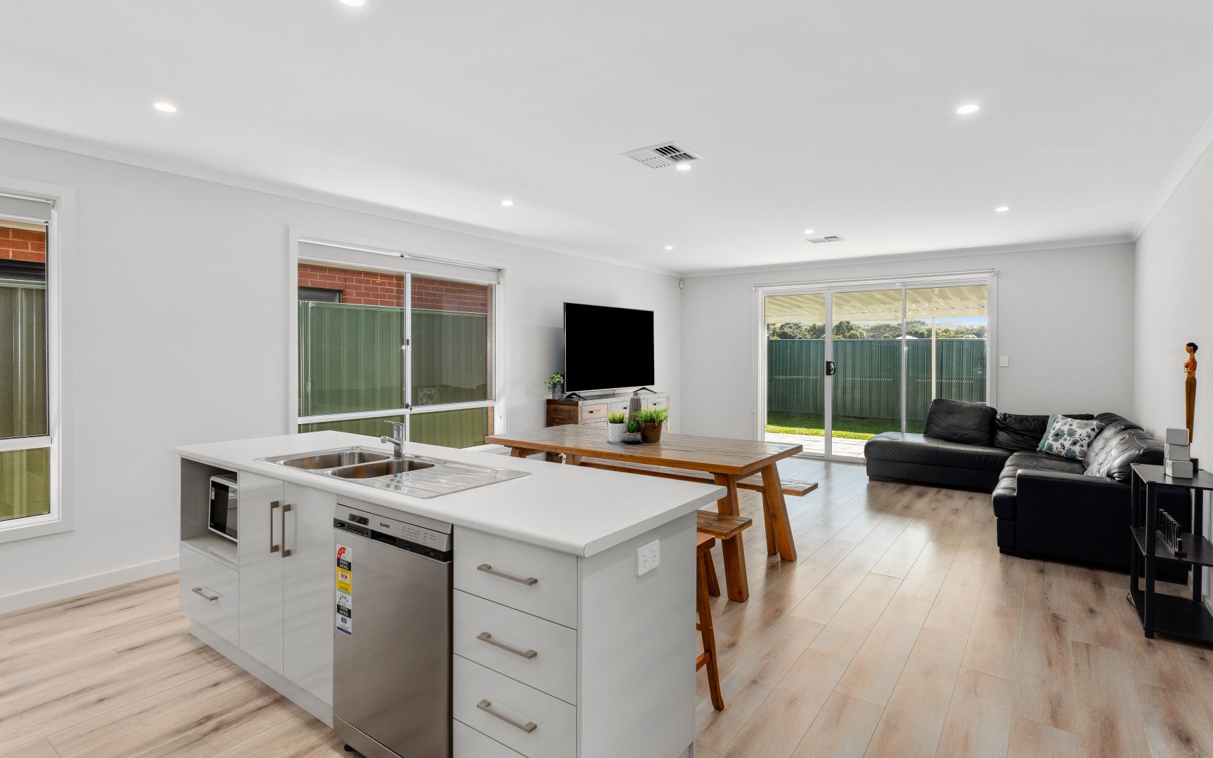 27 Kookaburra Boulevard, Encounter Bay SA 5211, Image 2