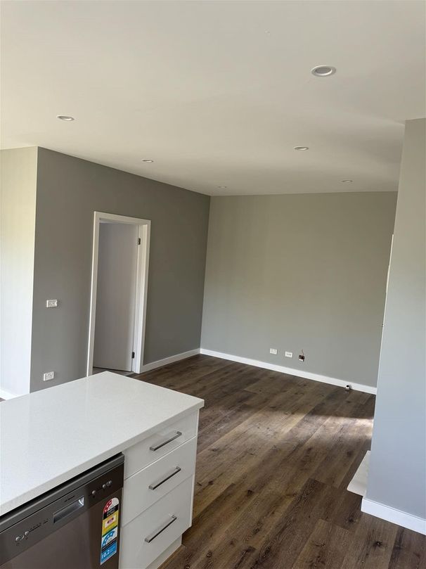 3 bedrooms Apartment / Unit / Flat in 4/6 Virginia Street SPRINGVALE VIC, 3171