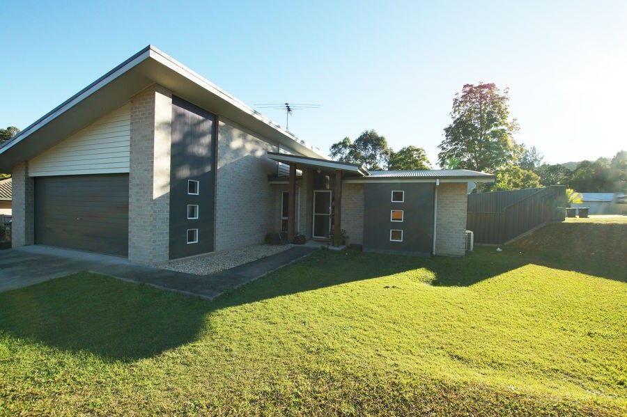 2 Blue Wren Close, Coffs Harbour NSW 2450, Image 0