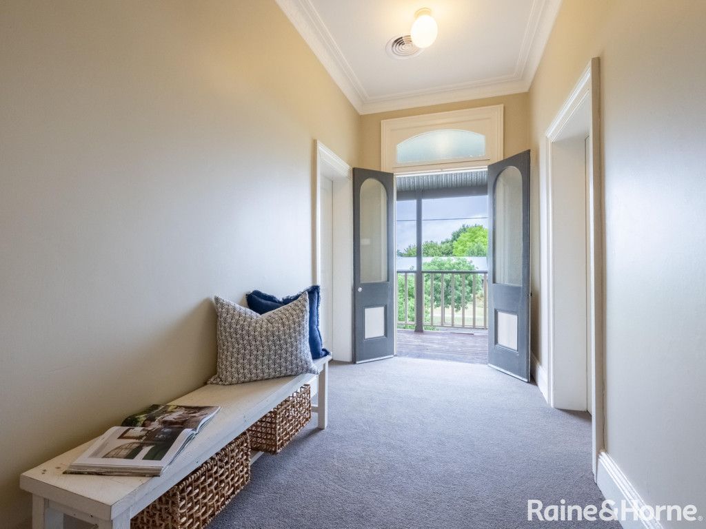 25 Rankin Street, Bathurst NSW 2795, Image 2