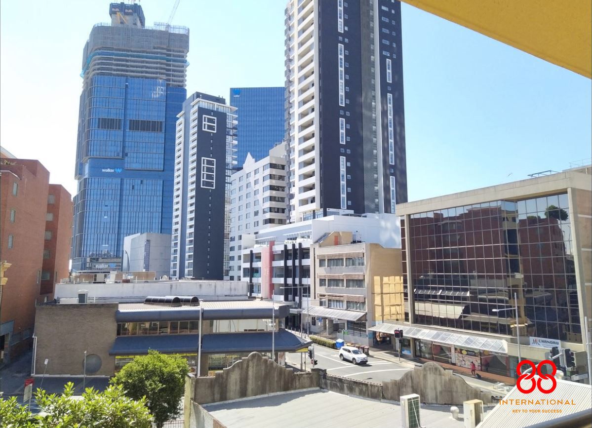 2 bedrooms Apartment / Unit / Flat in 24/105-107 Church Street PARRAMATTA NSW, 2150