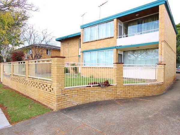 2 bedrooms Apartment / Unit / Flat in 5/259 Cornwall Street GREENSLOPES QLD, 4120